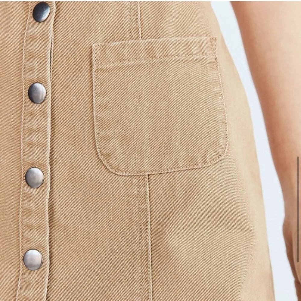 Urban Outfitters BDG Khaki Button-front Skirt Size Medium
